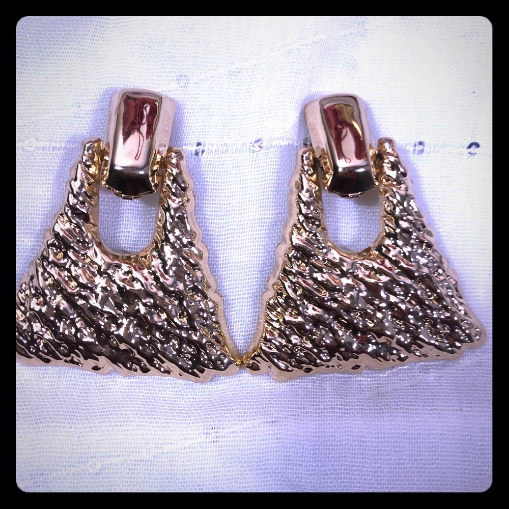 GOLD CLIP ONS